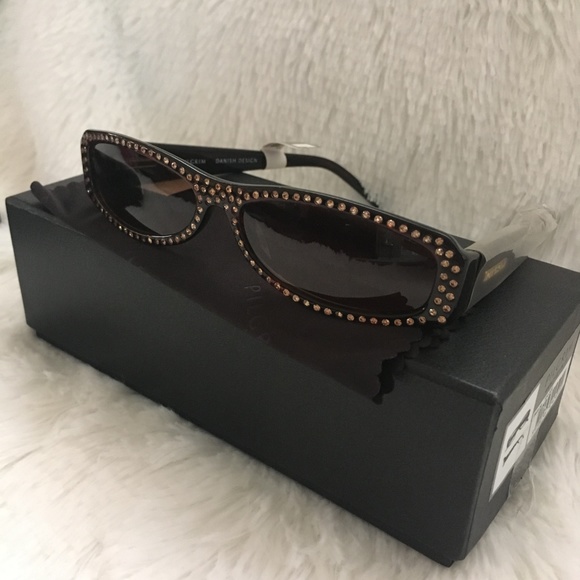 Brand new Pilgrim embellished sunglasses - Picture 4 of 6